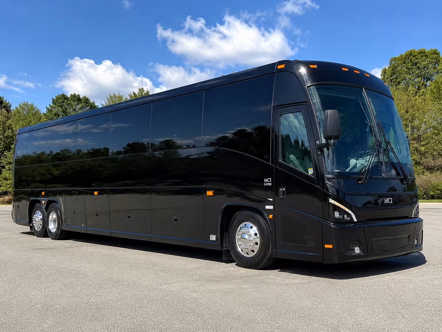 bus rentals for santa cruz proms homecomings